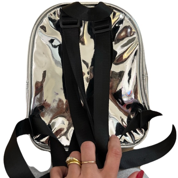 FILA chrome mini backpack - Picture 2 of 2